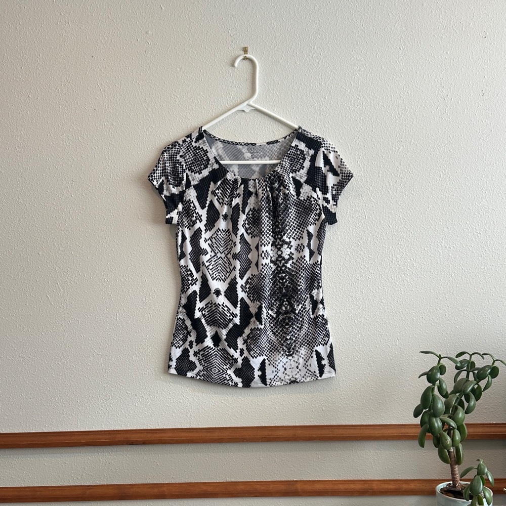 Black And White Patterned Blouse